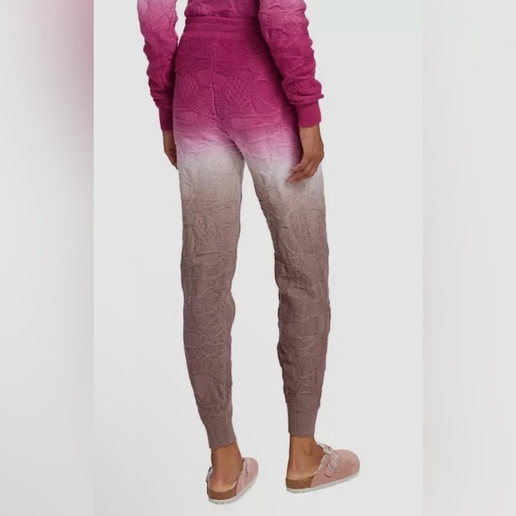 NWT Twenty Montreal Ombre Pink Knit Joggers - Picture 2 of 8